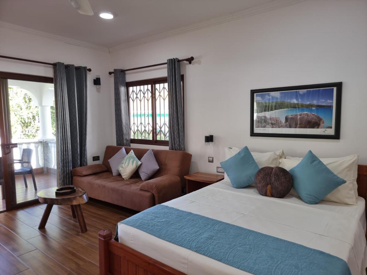 Drake Seaside Studio Apartments Bel Ombre Luaran gambar