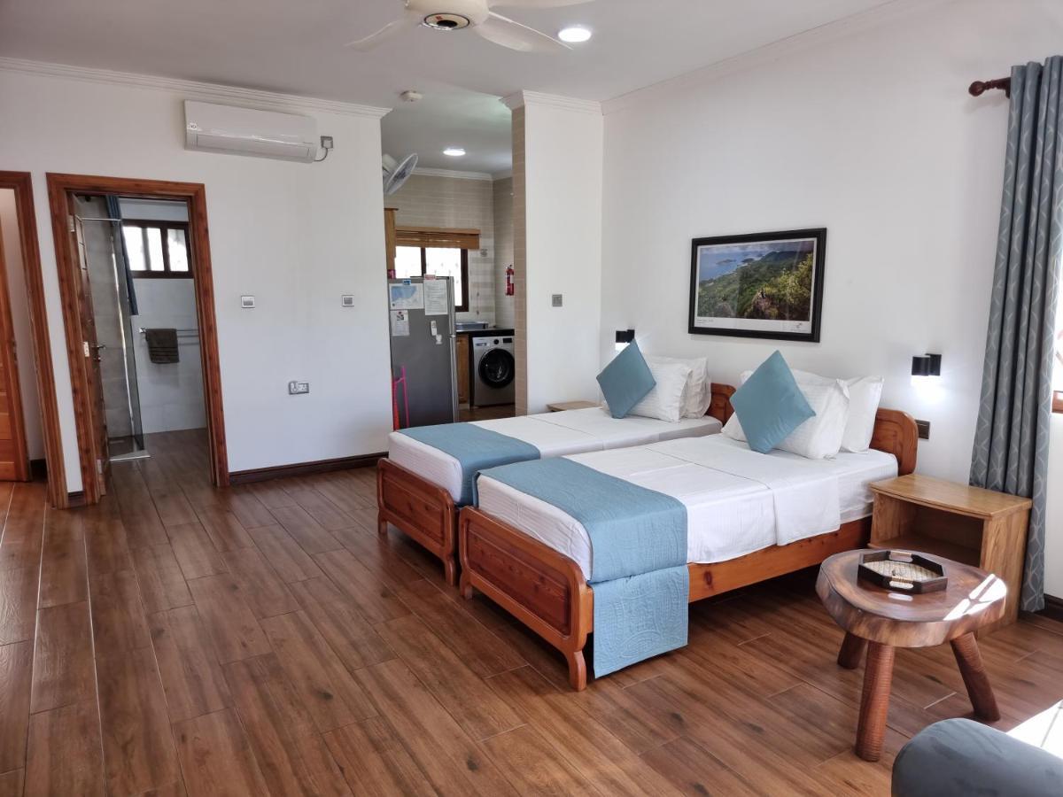 Drake Seaside Studio Apartments Bel Ombre Luaran gambar