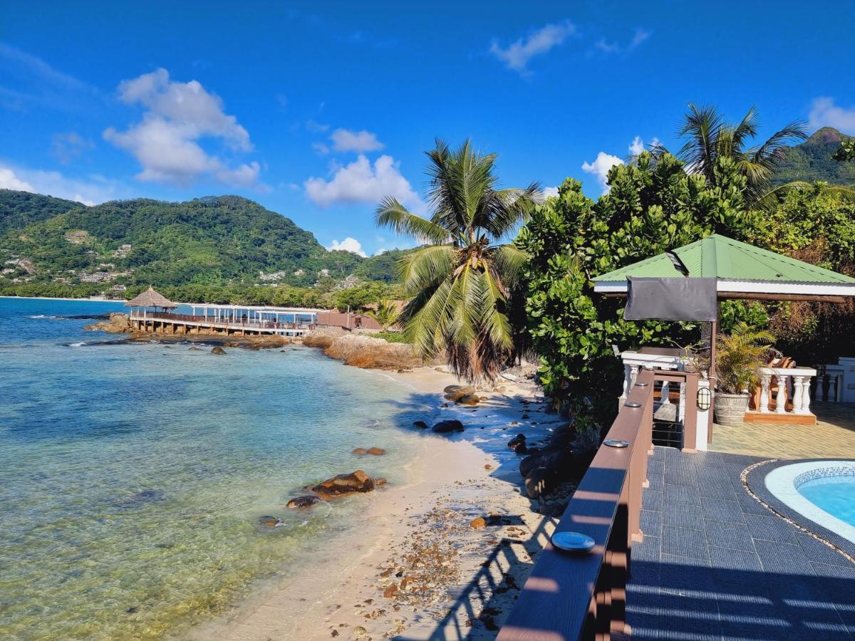 Drake Seaside Studio Apartments Bel Ombre Luaran gambar