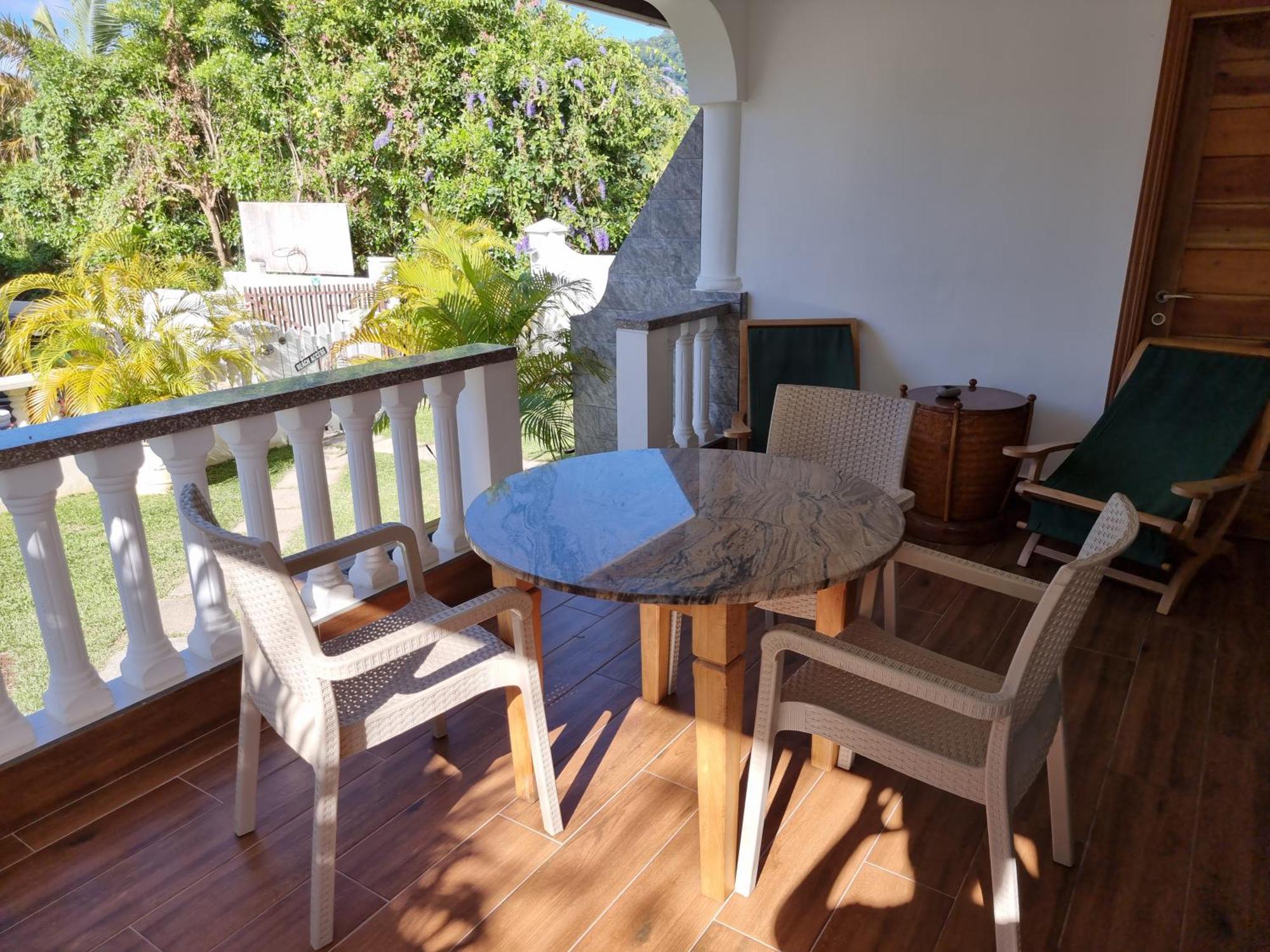 Drake Seaside Studio Apartments Bel Ombre Bilik gambar