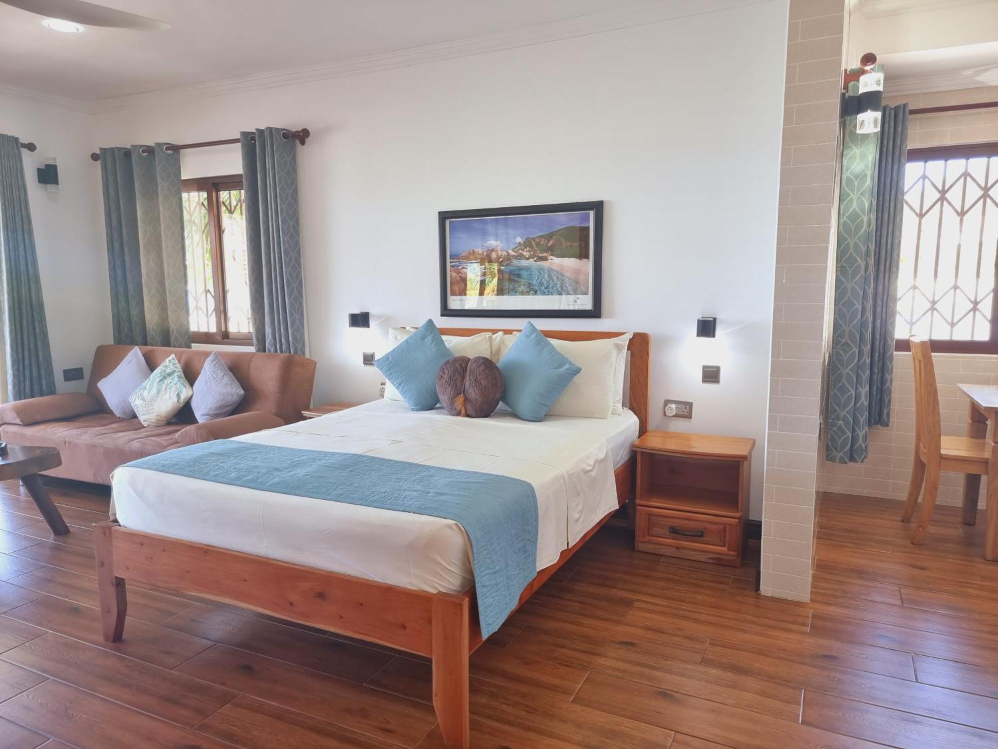 Drake Seaside Studio Apartments Bel Ombre Luaran gambar